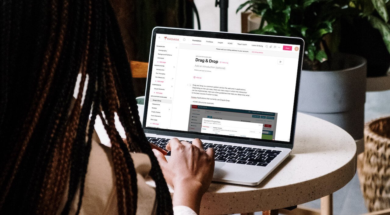 Image of a designer using the zeroheight website